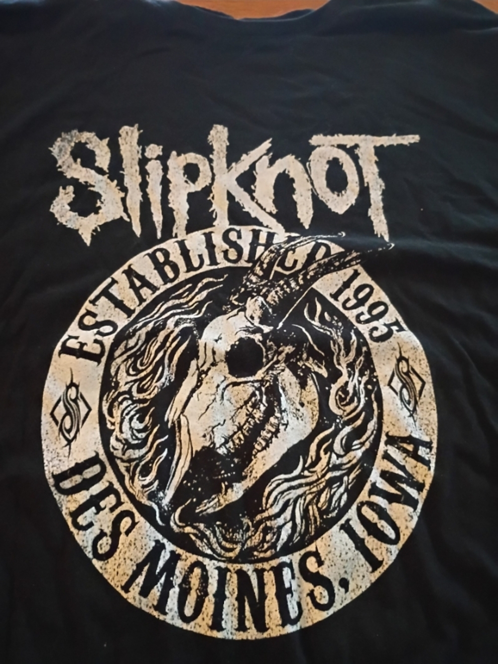 Slipknot Black Tee - Des Moines Design Has Holes But Is Single Stitch 3X T-Shirt